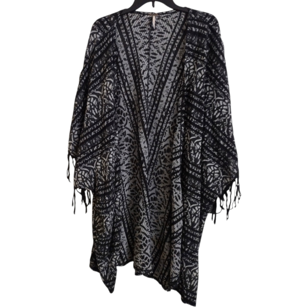 Free People black grey geometric pattern long open kimono style cardigan Size XS